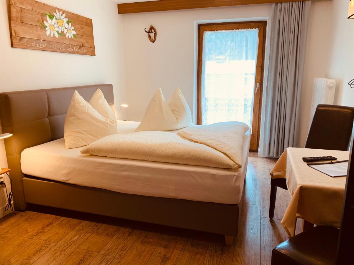Pension Jagerhof - Sommercard Inkl - 5 Min Zum Hochzeiger Jerzens Exterior foto