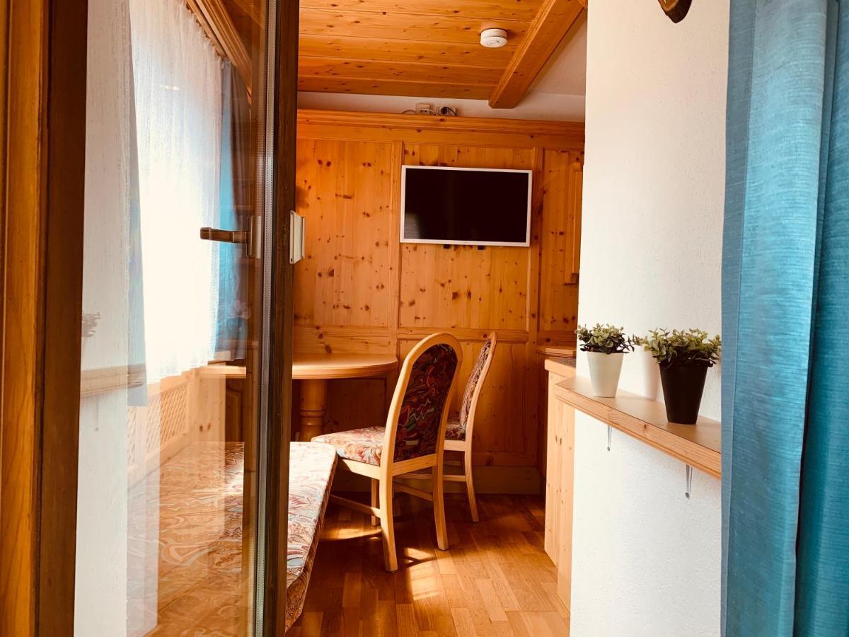 Pension Jagerhof - Sommercard Inkl - 5 Min Zum Hochzeiger Jerzens Exterior foto