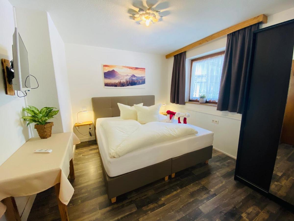 Pension Jagerhof - Sommercard Inkl - 5 Min Zum Hochzeiger Jerzens Exterior foto