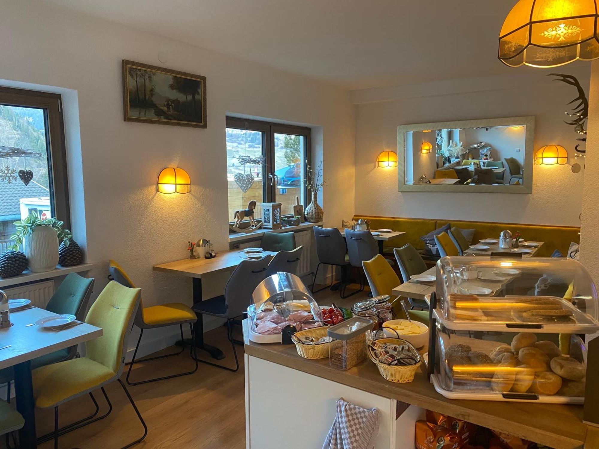 Pension Jagerhof - Sommercard Inkl - 5 Min Zum Hochzeiger Jerzens Exterior foto